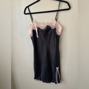 Victoria's Secret Vintage Black & Pink Satin Lace Trim Bow Slip Dress s